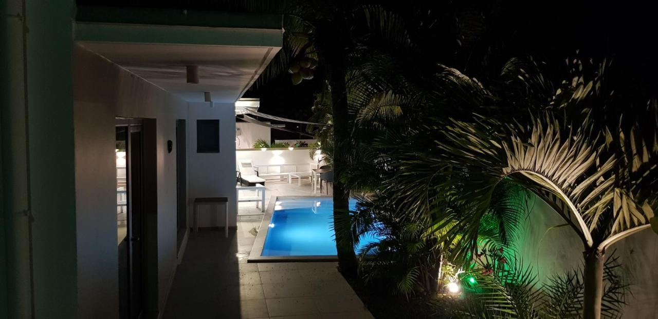Palm Villas Sainte-Anne  Buitenkant foto