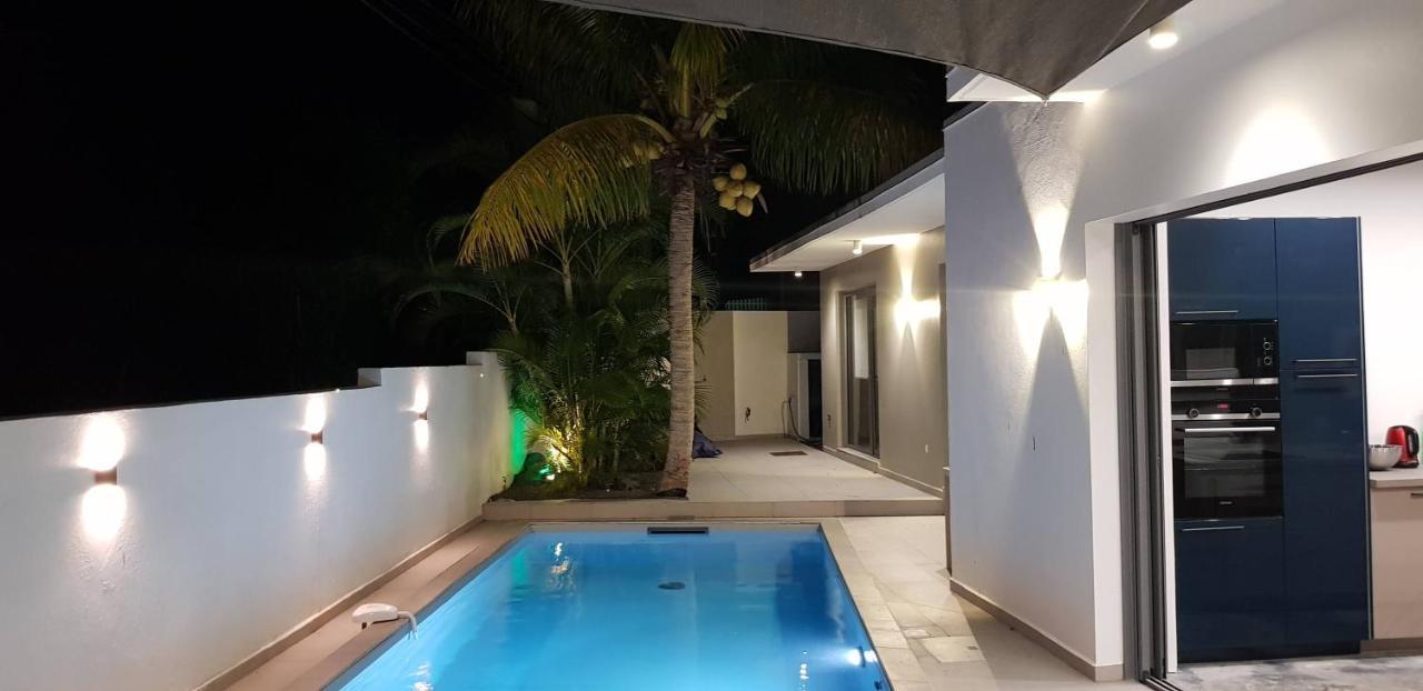 Palm Villas Sainte-Anne  Buitenkant foto