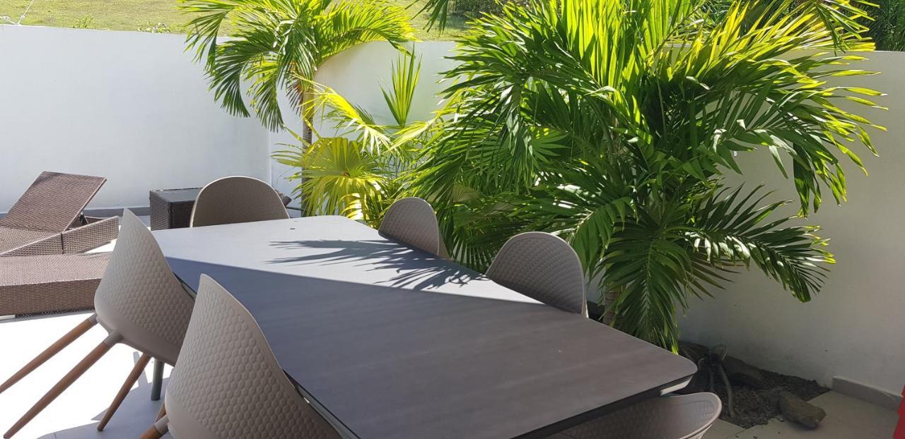 Palm Villas Sainte-Anne  Buitenkant foto