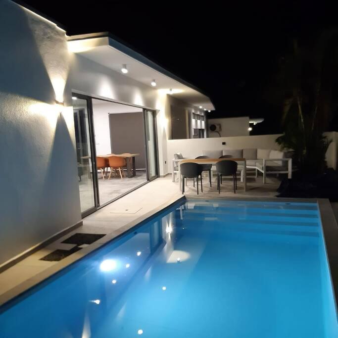 Palm Villas Sainte-Anne  Buitenkant foto