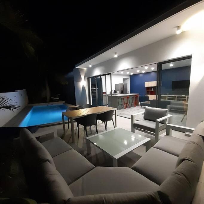 Palm Villas Sainte-Anne  Buitenkant foto